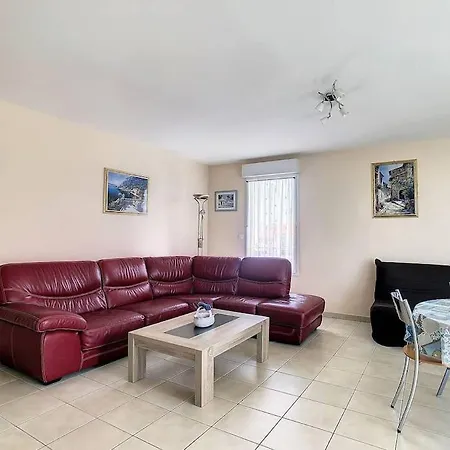 Apartement Terrace With Ocean And Swimm A11 * Châtelaillon-Plage